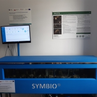 Zdjęcie przedstawia urządzenie SYMBIO wykorzystywane do bioindykacji wody pitnej