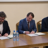 Podpisanie porozumienia ZE PAK S.A. z Uniwersytetem Przyrodniczym w Poznaniu i Państwowym Gospodarstwem Wodnym Wody Polskie